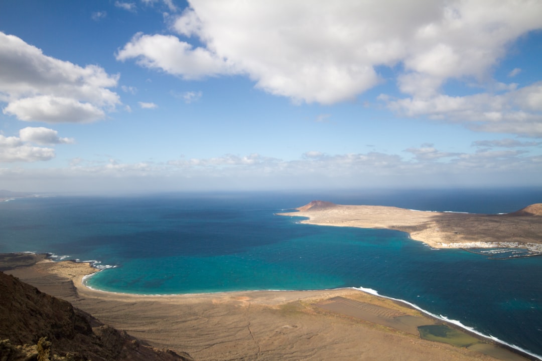 Mirador del Río: il belvedere di Manrique a Lanzarote - 35541 | Secret World Trip Planner