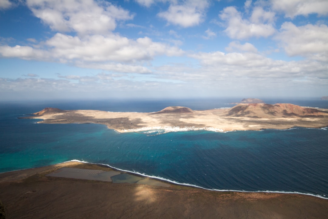 Río Viewpoint: Manrique's Stunning Lanzarote Overlook - 35541 | Secret World Trip Planner