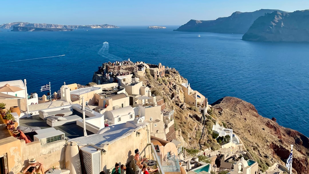 圣托里尼葡萄酒之旅:Oia的Assyrtiko与火山口 - Oia 847 02 | Secret World Trip Planner