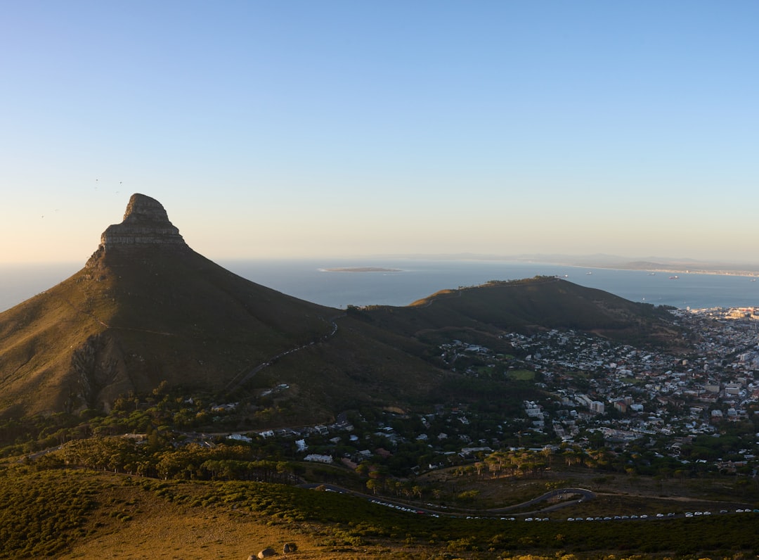 Table Mountain al tramonto: la vetta di Città del Capo - Cape Town | Secret World Trip Planner
