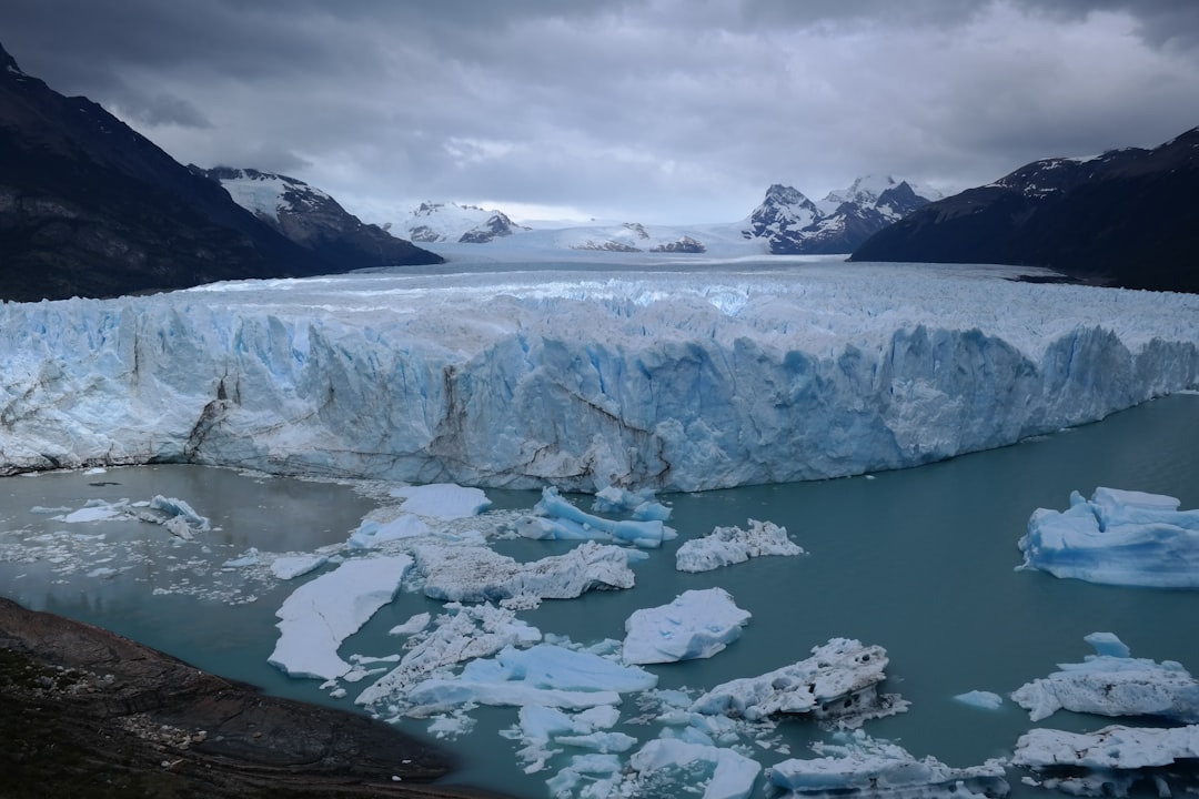 Mirador Perito Moreno al tramonto: ghiaccio e luce dorata - Provincia di Santa Cruz | Secret World Trip Planner
