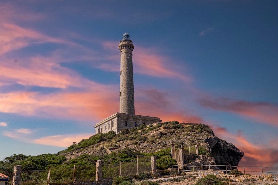 Phare du Cabo Espichel : le phare au bord du monde - Cabo Espichel | Secret World Trip Planner