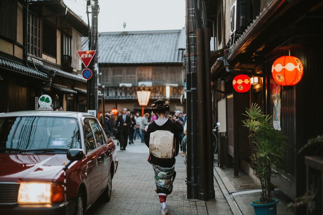 Secret World vs Google Trips: pianifica Kyoto nel 2026 - Kyoto | Secret World Trip Planner