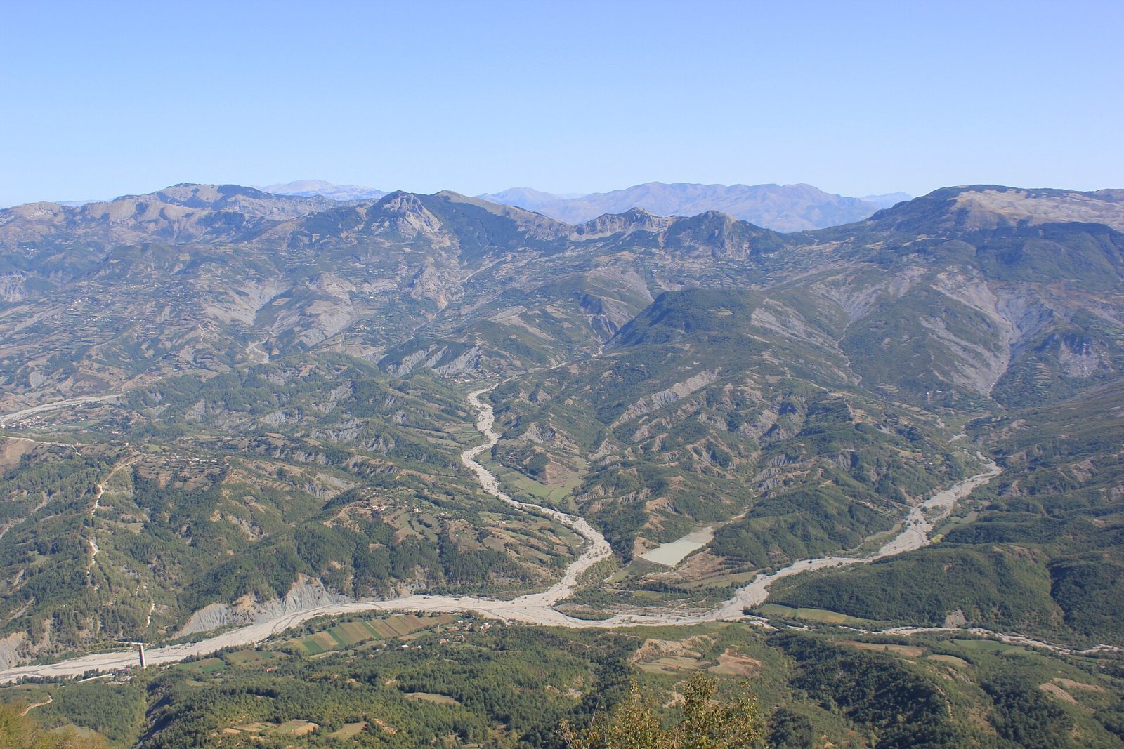 Entdecke den Dajti-Berg: ein Naturjuwel in Albanien - Tirana | Secret World Trip Planner