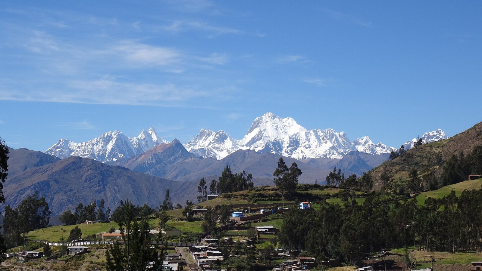 Suyruqucha: Un Paradiso Naturale nel Cuore del Perù | Secret World Trip Planner