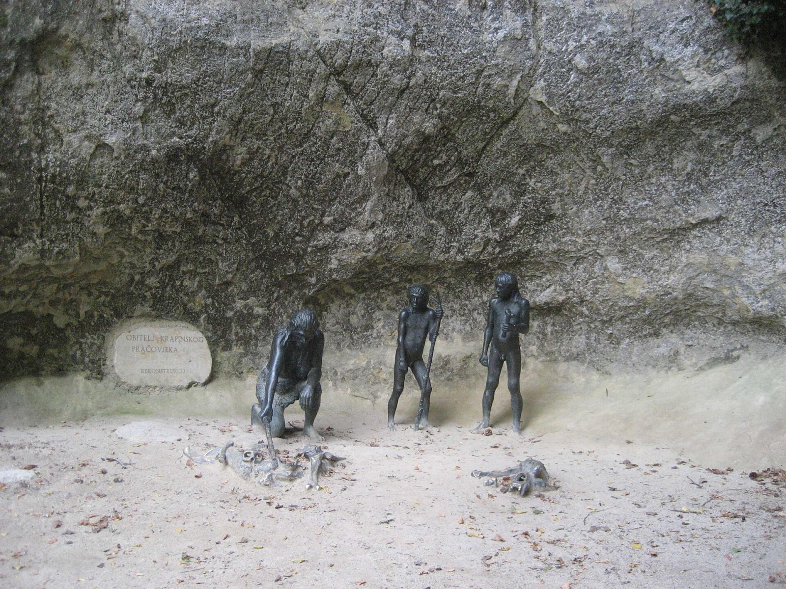フシュニャコヴォを発見：クロアチアのネアンデルタール人の考古学的遺跡 - Krapina | Secret World Trip Planner