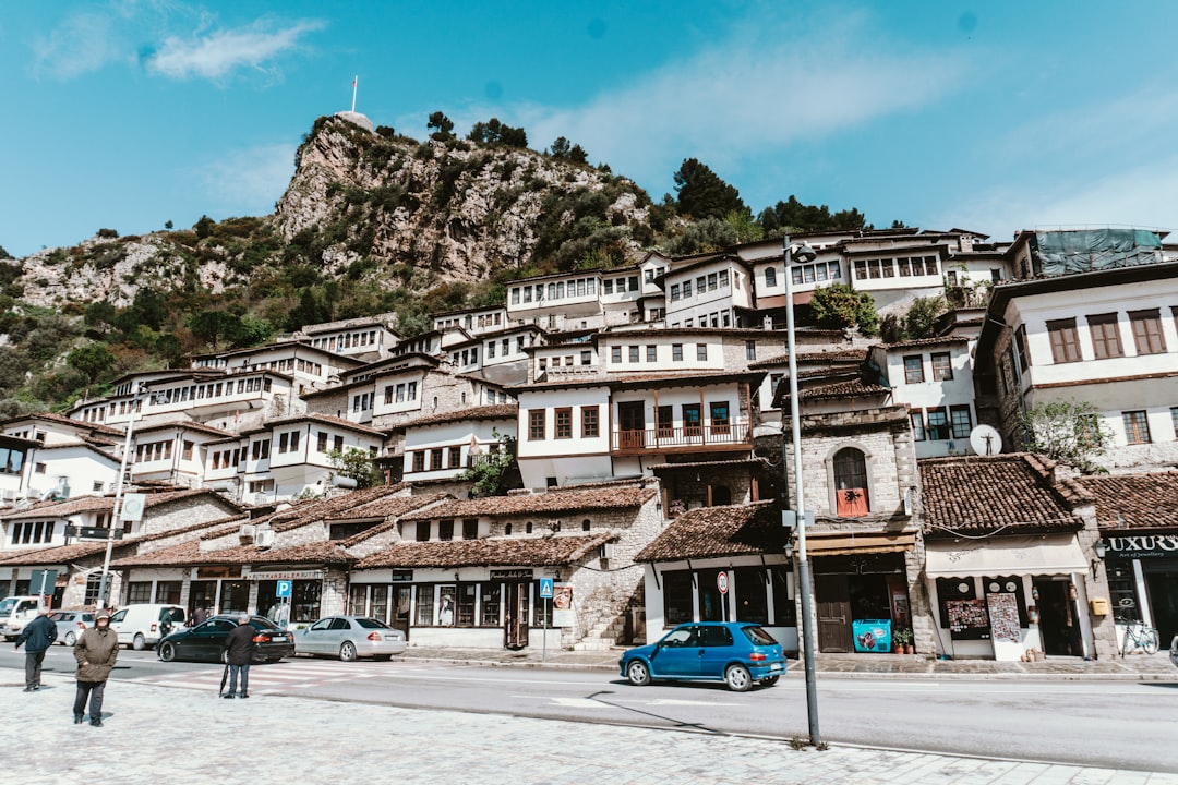 Lapidar: un viaggio nella storia dell'Albania - Tiranë | Secret World Trip Planner