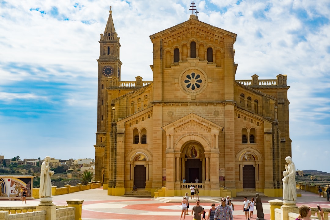 Scopri la Chiesa di Santa Lucia a La Valletta, Malta - Il-Belt Valletta | Secret World Trip Planner