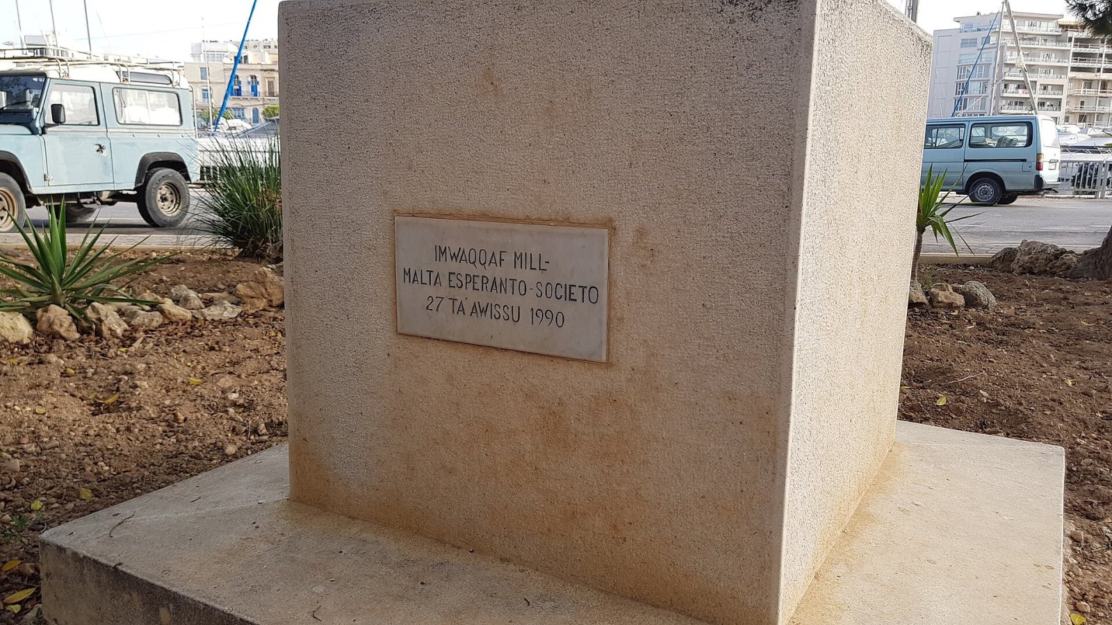 L. L. Zamenhof entdecken: Das Herz des Esperanto in Malta - Pietà | Secret World Trip Planner