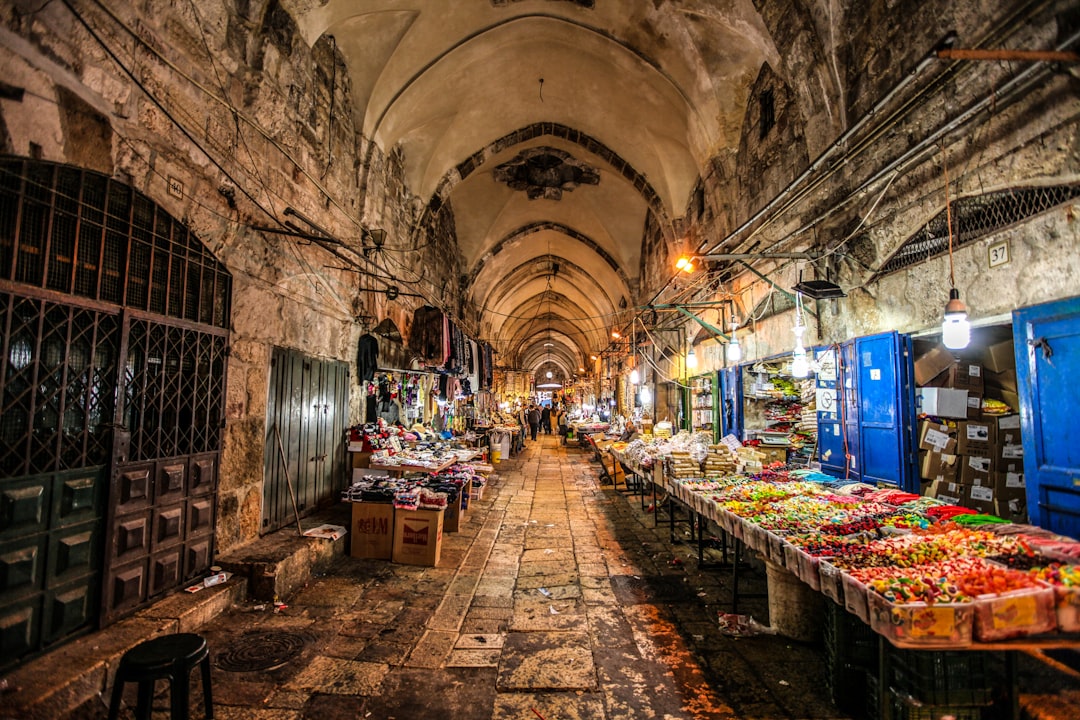 Mahane Yehuda: Der Herzmarkt Jerusalems - Agripas St 90 | Secret World Trip Planner