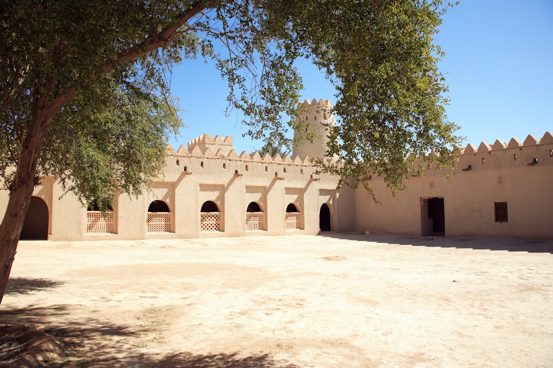 Jebel Shams : le Grand Canyon d'Oman à 3 009 m - 64PX+PCX | Secret World Trip Planner