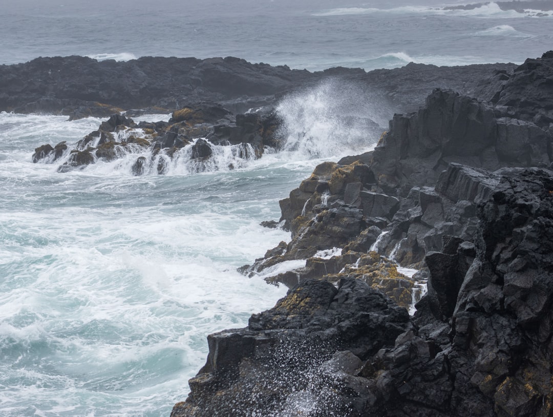 Brimketill: la piscina lavica di Reykjanes - 241 | Secret World Trip Planner