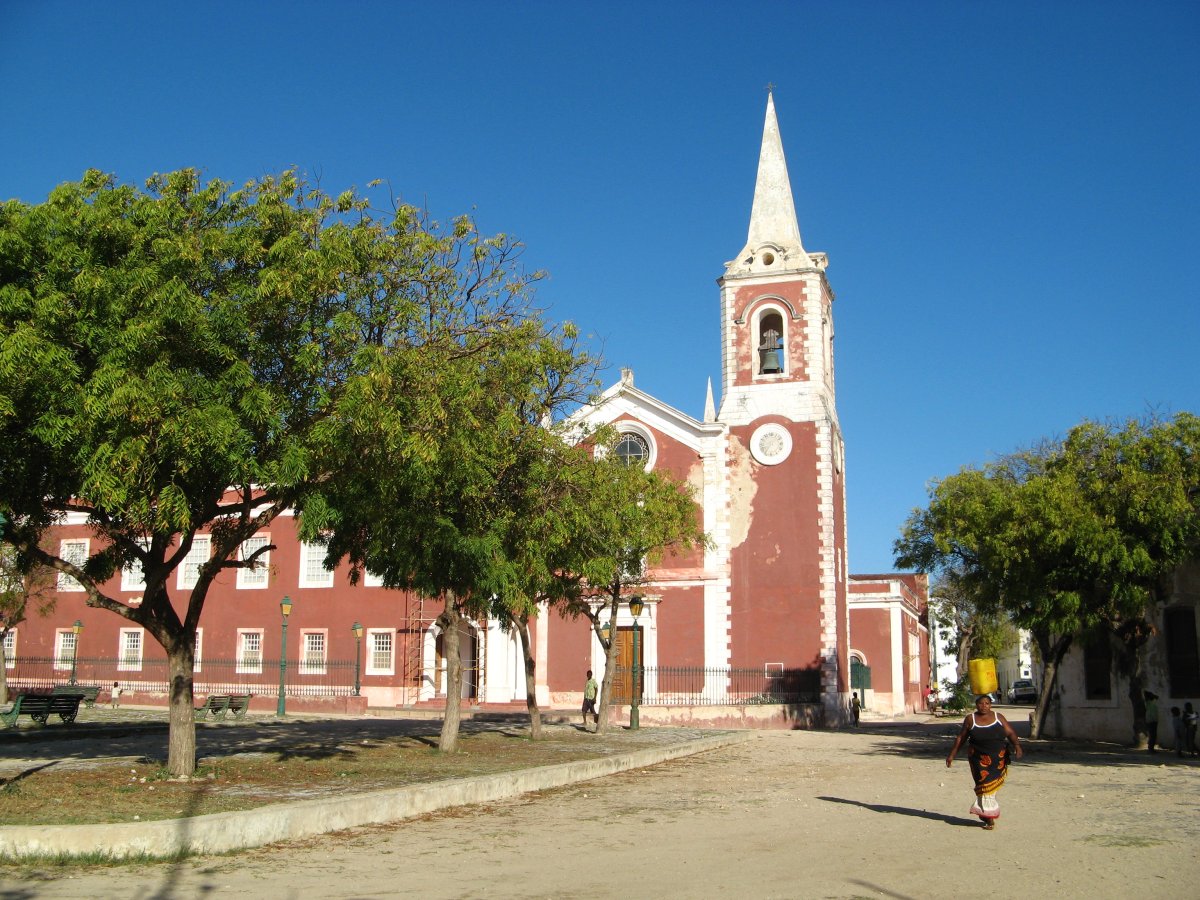 Isola di Mozambico: pietra corallina e storia portoghese — Isola di Mozambico
