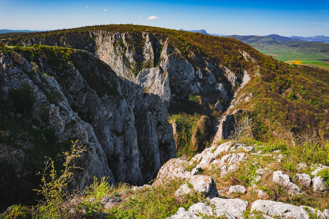 Prokletije: trilhos selvagens nas Alpi Albanesas - GWJ7+FH5 | Secret World Trip Planner