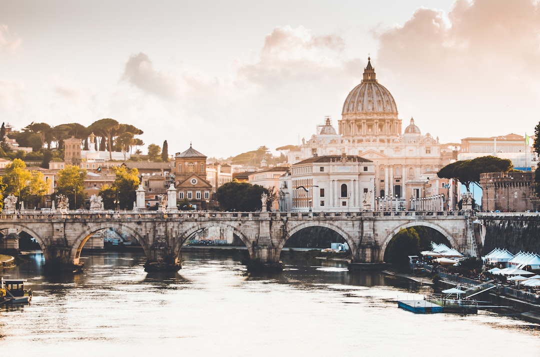 AI Trip Planner 2026: pianifica Roma con l'intelligenza artificiale - Roma | Secret World Trip Planner