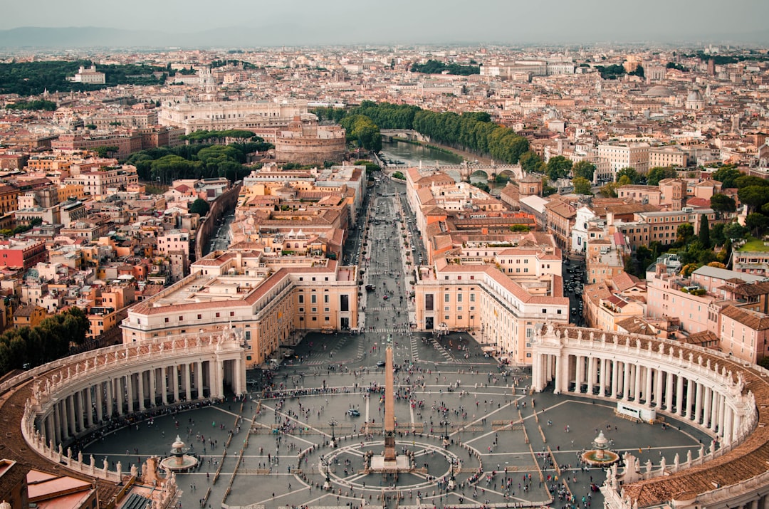 AI Trip Planner 2026: pianifica Roma con l'intelligenza artificiale - Roma | Secret World Trip Planner