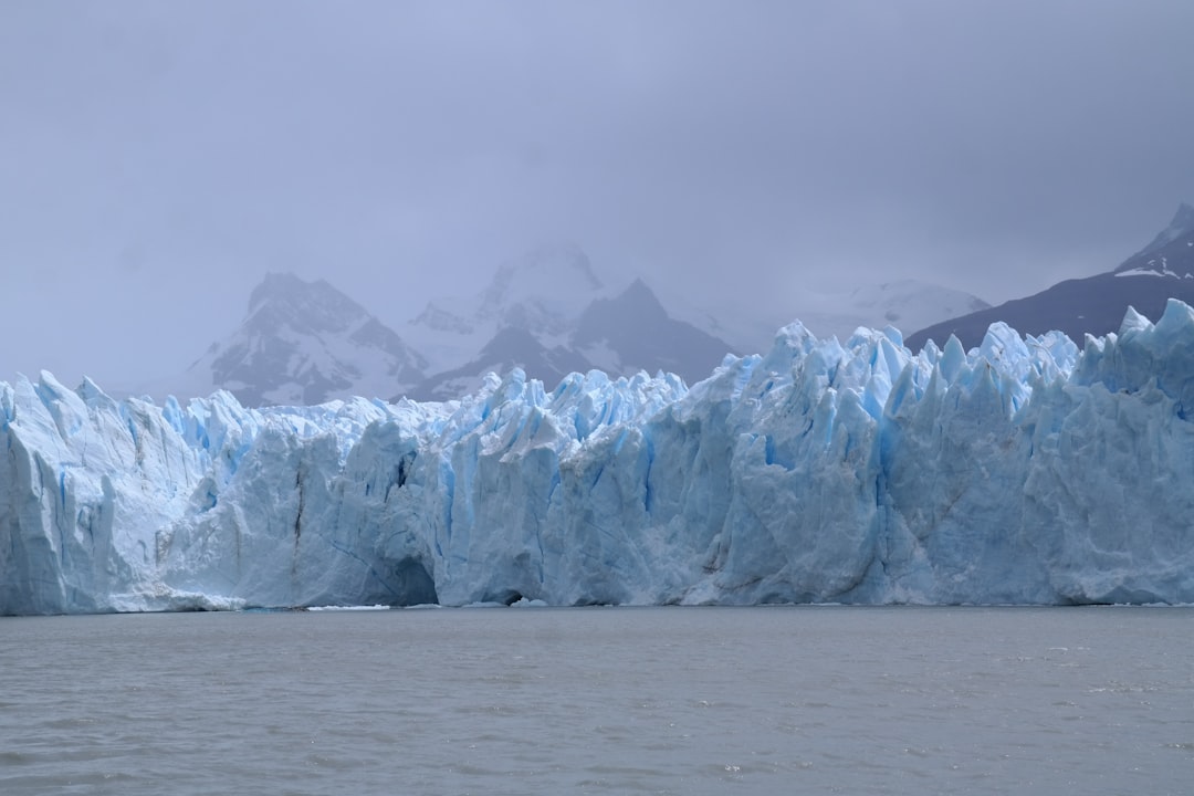 Perito Moreno : le glacier qui avance en Patagonie - El Calafate | Secret World Trip Planner