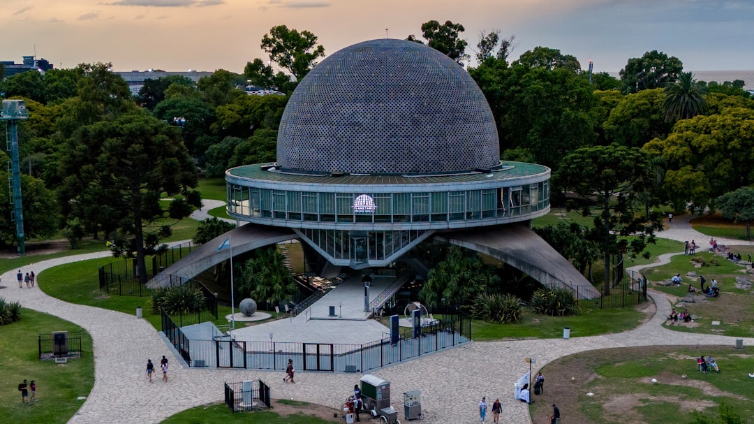 Planetario Galileo Galilei: estrellas y cemento en BA - Av. Sarmiento s/n | Secret World Trip Planner