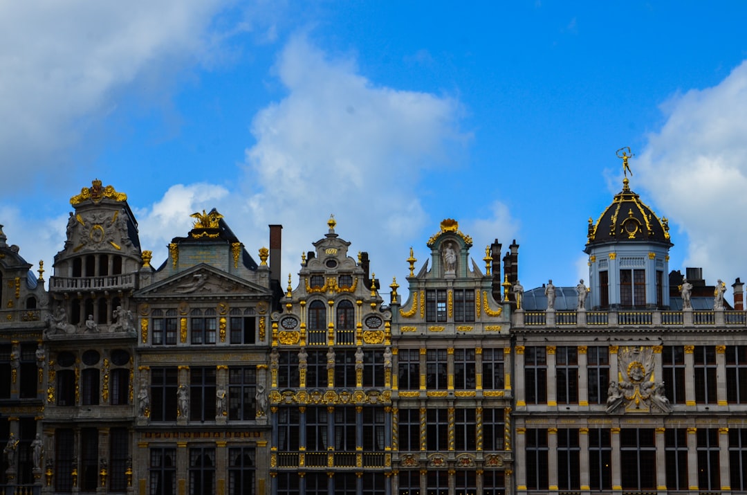 Manneken Pis: Das freche Bronze-Highlight Brüssels - 1000 Bruxelles | Secret World Trip Planner
