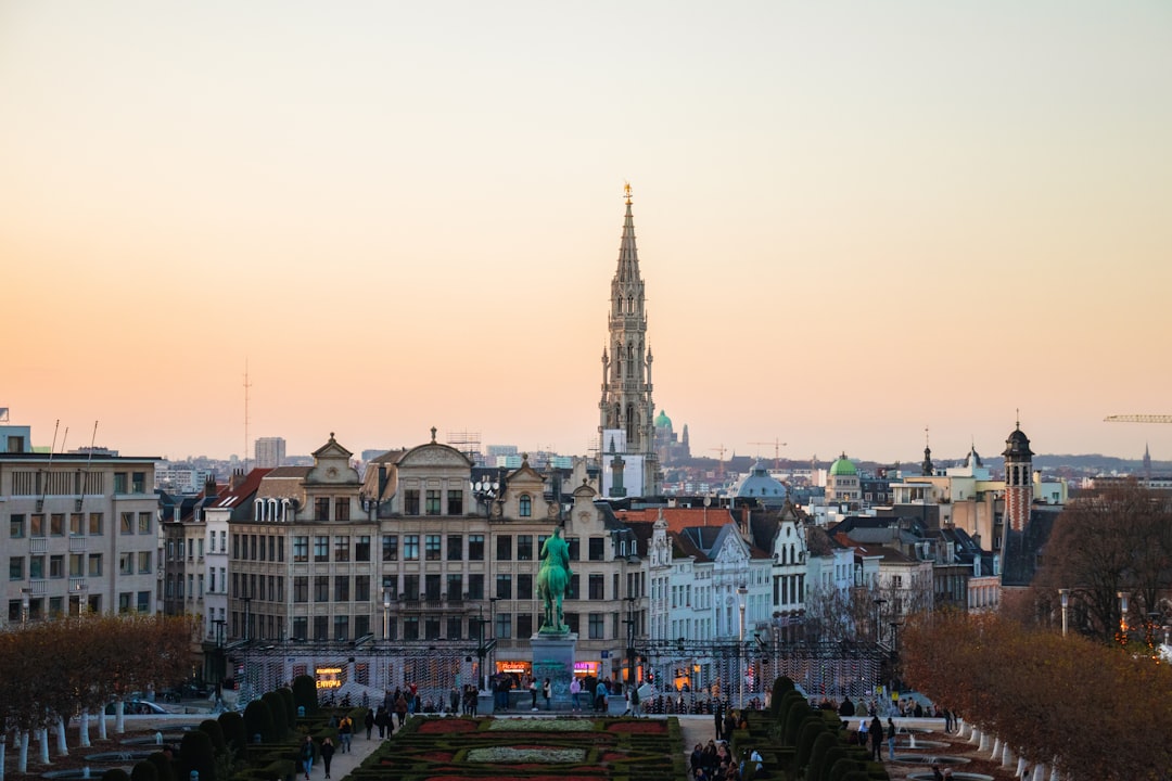 小尿童：布鲁塞尔的顽皮青铜像 - 1000 Bruxelles | Secret World Trip Planner