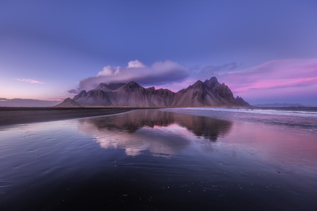 Scopri Kristínartindar: la montagna icelandese da non perdere | Secret World Trip Planner