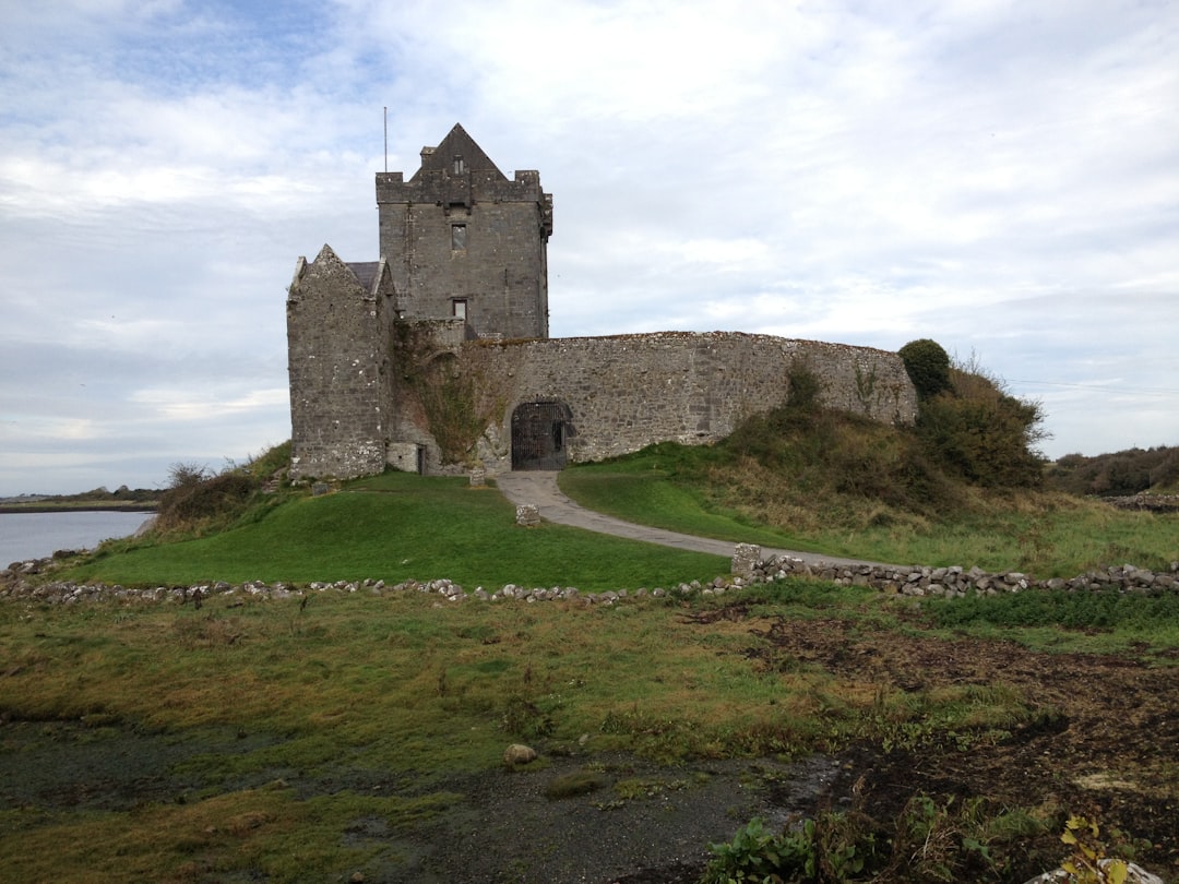 Patrick Kavanagh entdecken: Eine Reise in die irische Kultur - Dublin 4 | Secret World Trip Planner