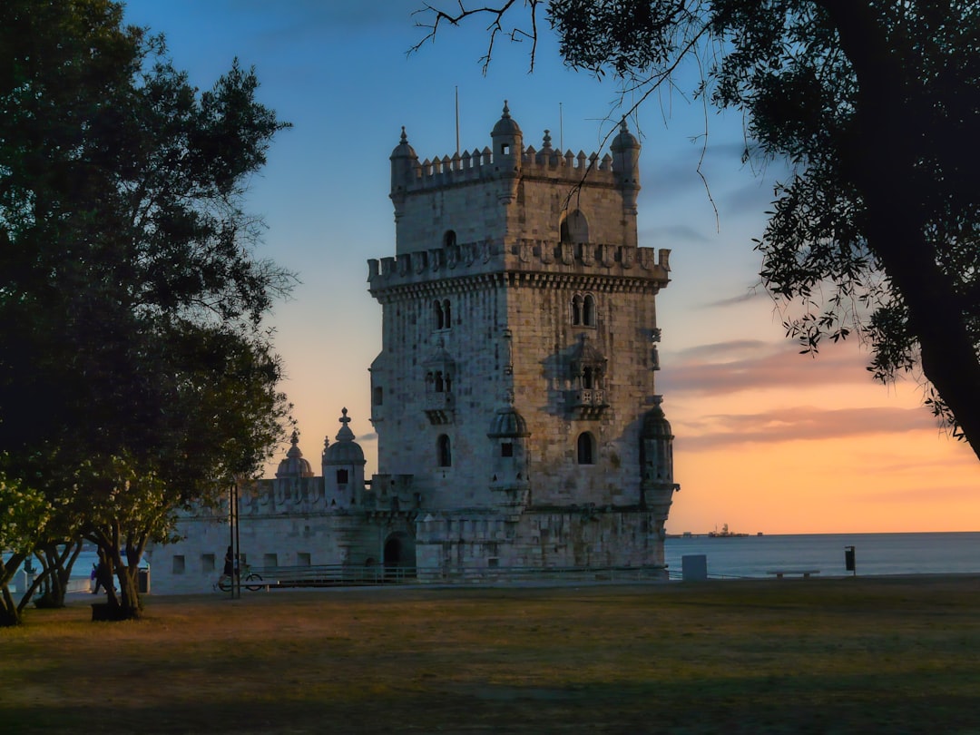 Secret World vs Wanderlog: Which App for Lisbon 2026? - Lisbona | Secret World Trip Planner