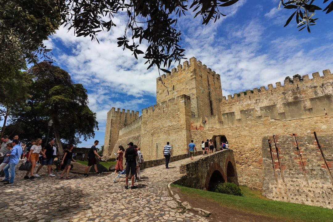 Secret World vs Wanderlog: Which App for Lisbon 2026? - Lisbona | Secret World Trip Planner