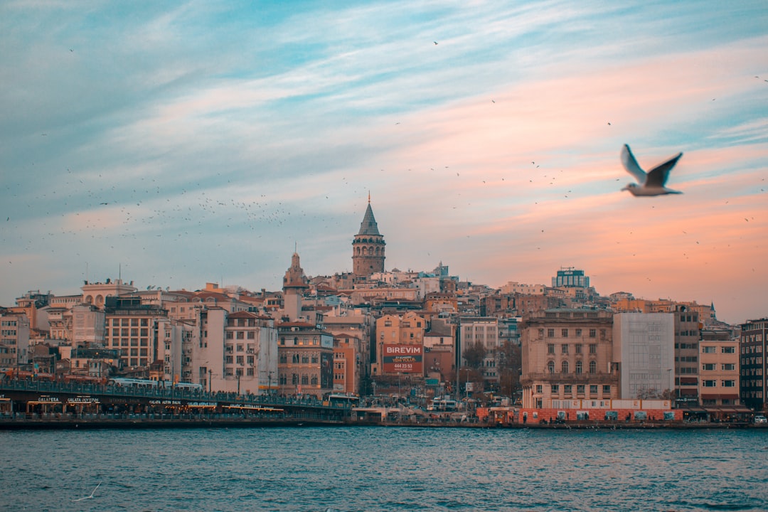 Mejores apps de viaje 2026: las 5 esenciales en Estambul - Istanbul | Secret World Trip Planner