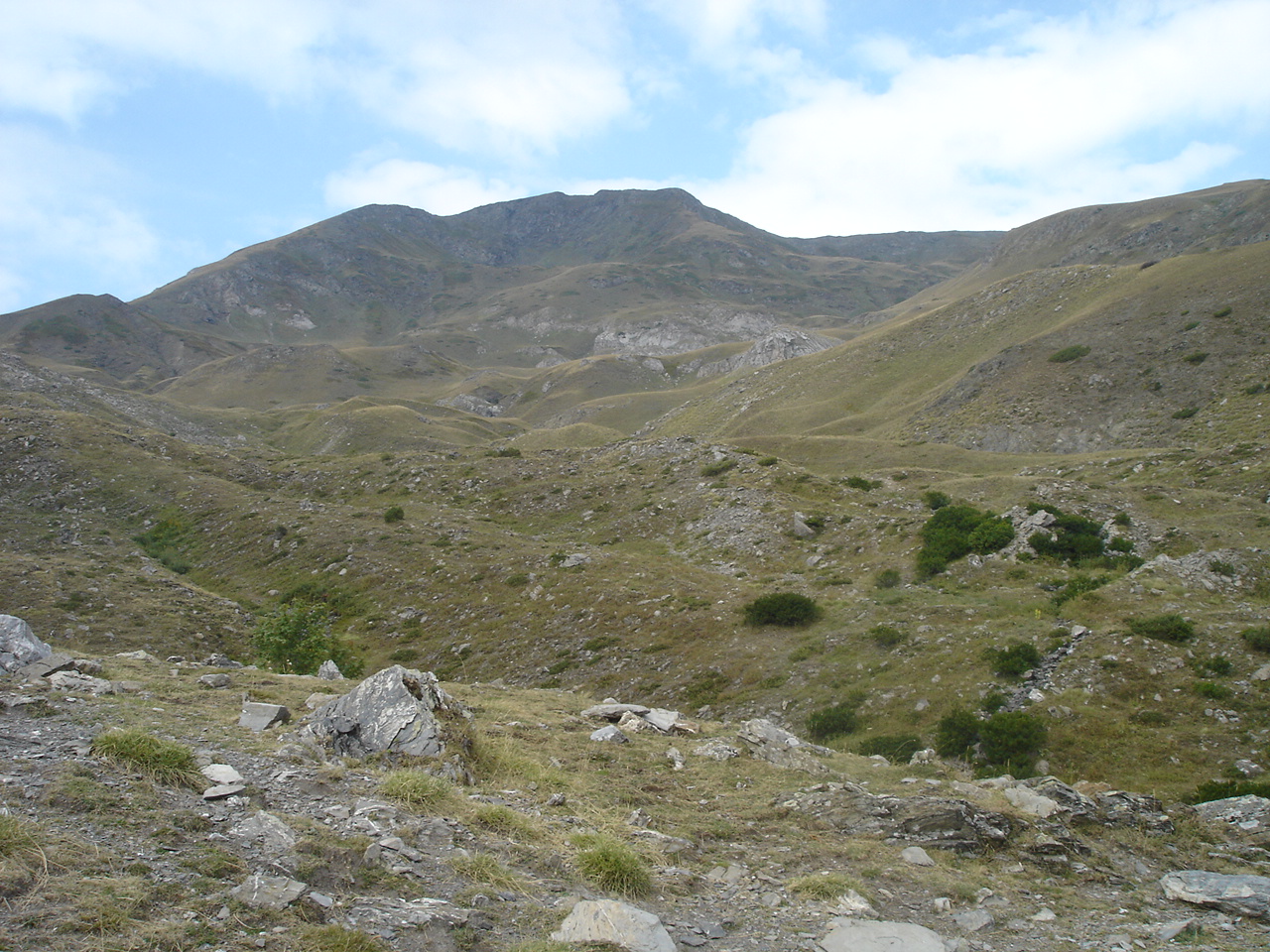 Découvrez Velivar : un coin de nature préservée en Albanie - Popinar | Secret World Trip Planner