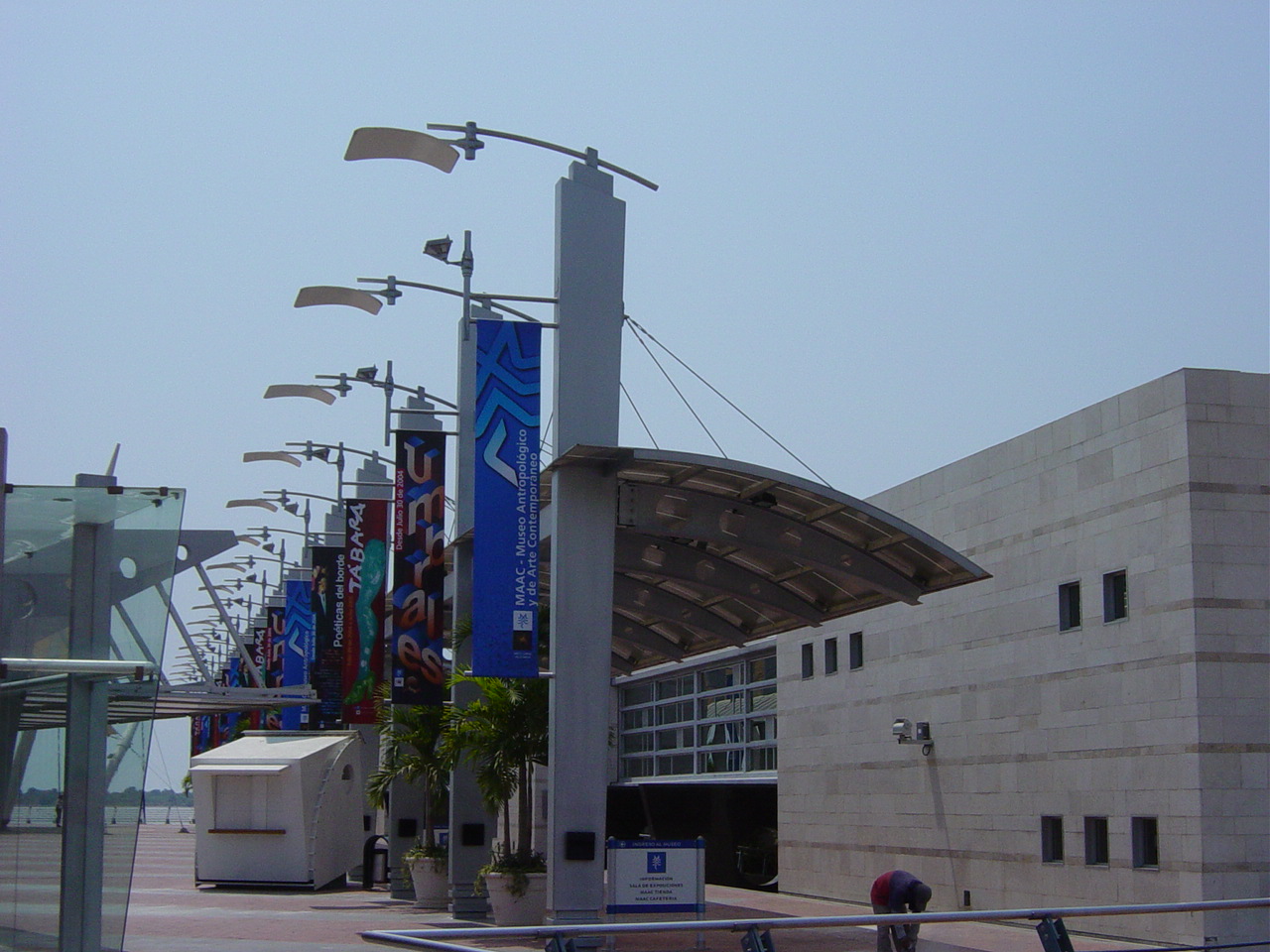 Entdecken Sie das Museo Antropológico y de Arte Contemporáneo in Guayaquil - Guayaquil | Secret World Trip Planner