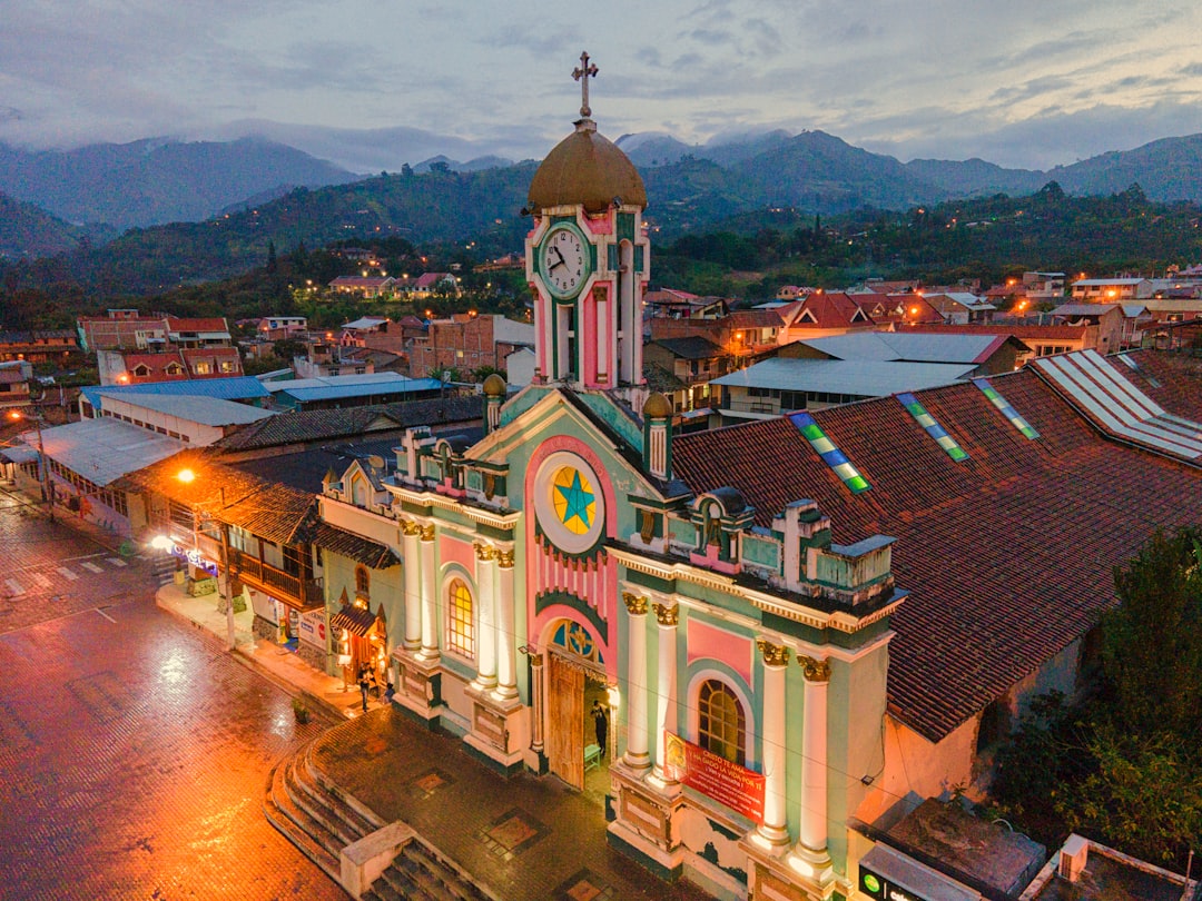 Découvrez El Belén : Un Voyage dans la Culture de l'Équateur - Quito | Secret World Trip Planner