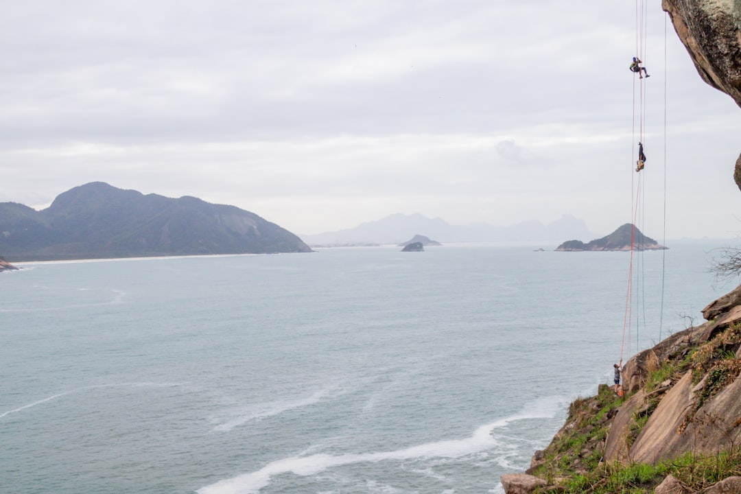 Pedra do Telégrafo: tramonto sul Brasile selvaggio - Grumari | Secret World Trip Planner