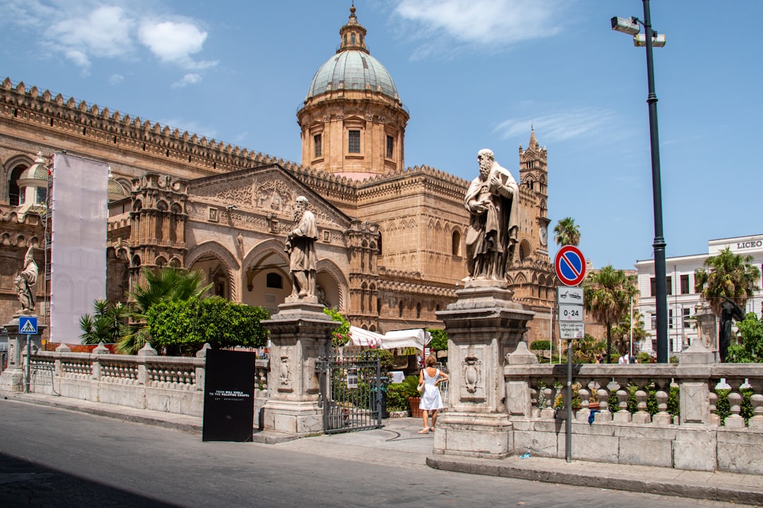 Palermo Botanical Garden: Roots and Green Wonders - 2 | Secret World Trip Planner