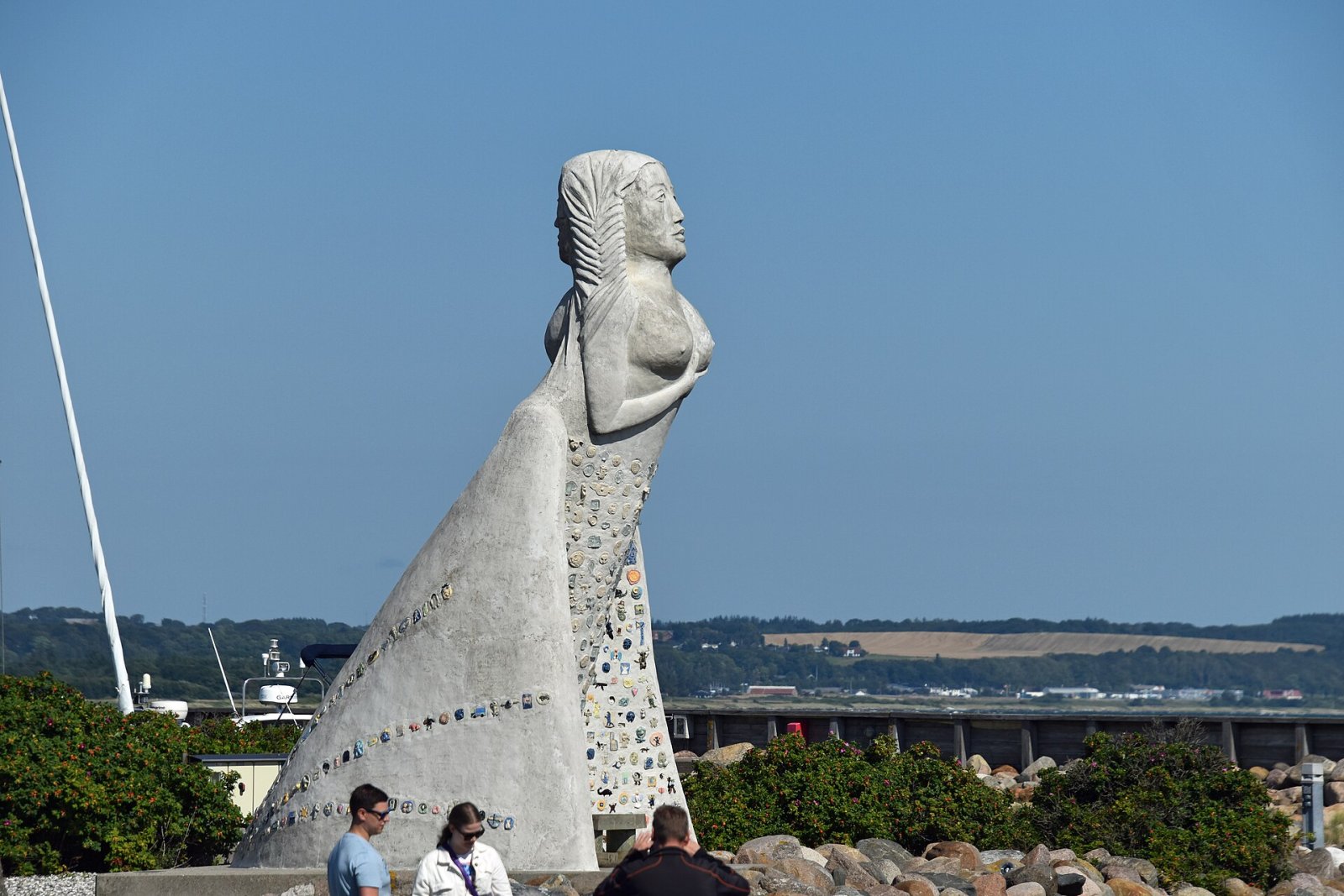 Fruen fra Havet: The Sculpture That Tells the Danish Sea — Fruen fra Havet
