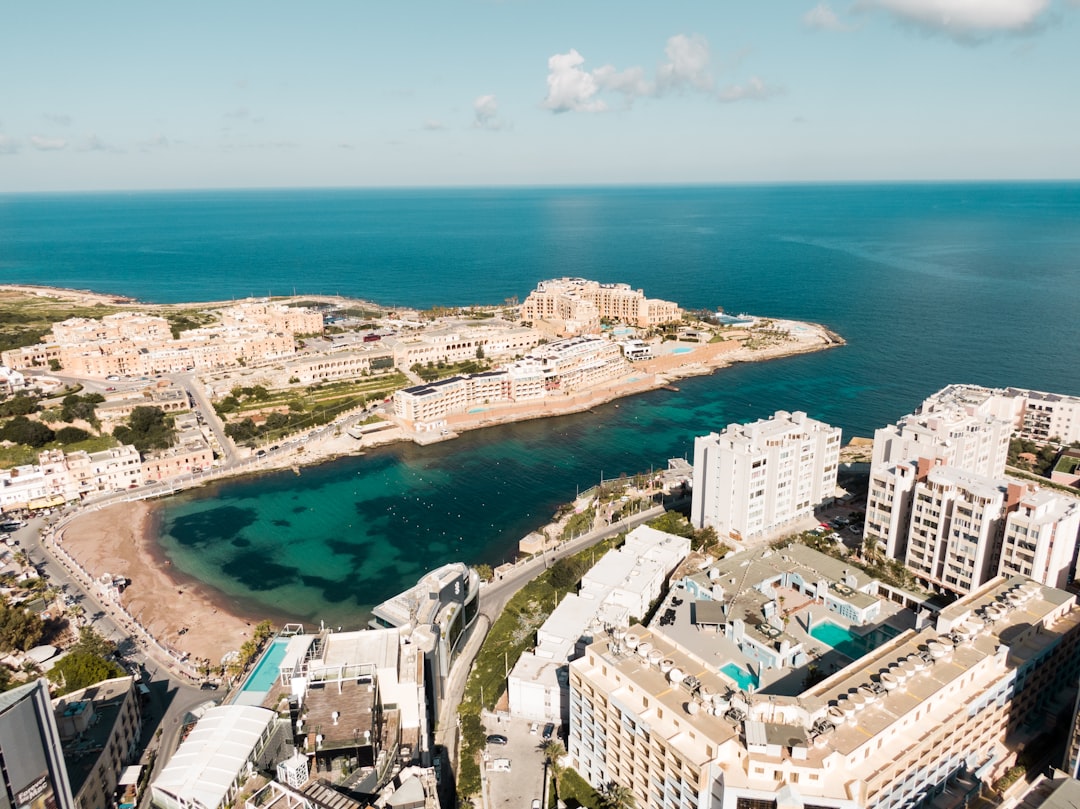 Scopri Il-Qortin iż Żgħir: Un angolo di natura a Malta - Sannat | Secret World Trip Planner