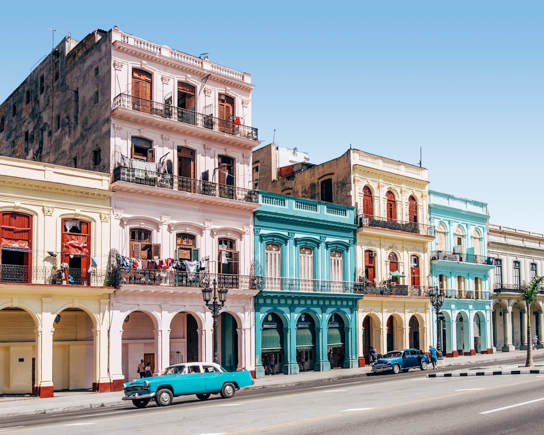Scoprire Simón Bolívar: il cuore della storia cubana - La Habana | Secret World Trip Planner