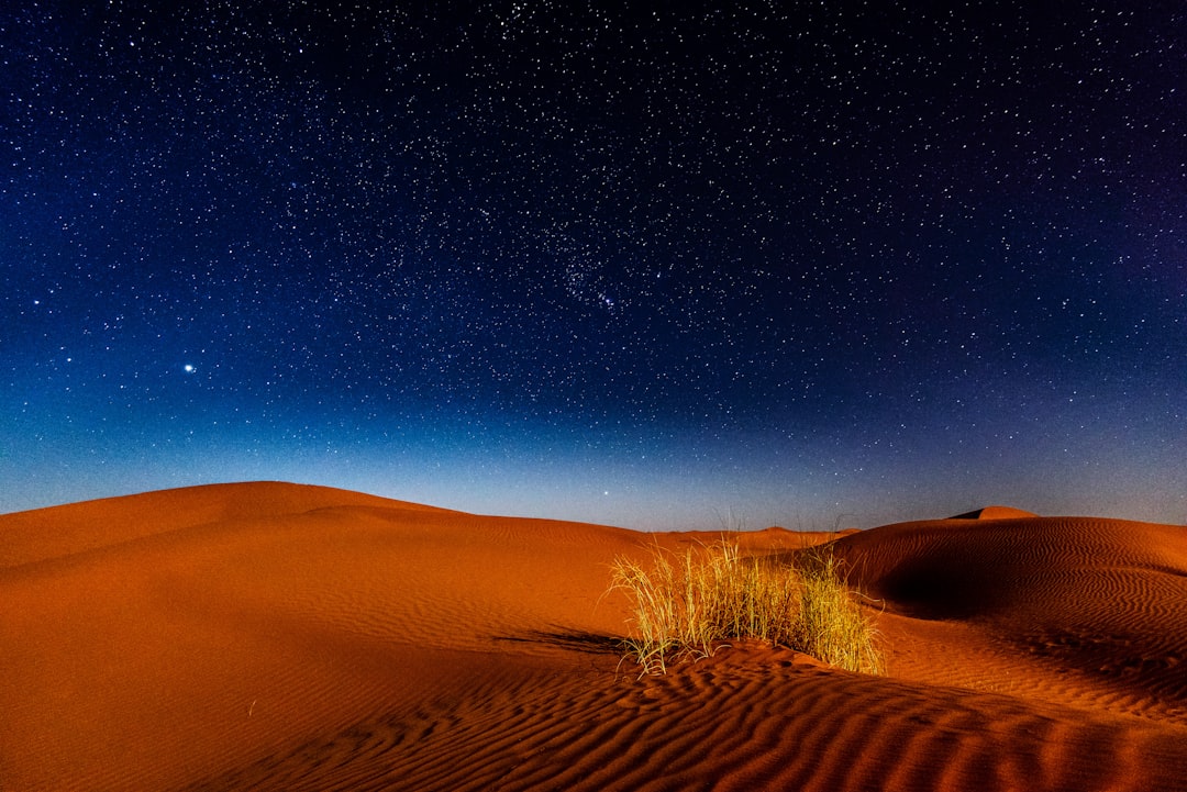 Ash Sharqiyah Sands: il deserto arancione dell'Oman - Mandinat Al Sultan Qaboos Bidiyah OM Bidiyah OM | Secret World Trip Planner