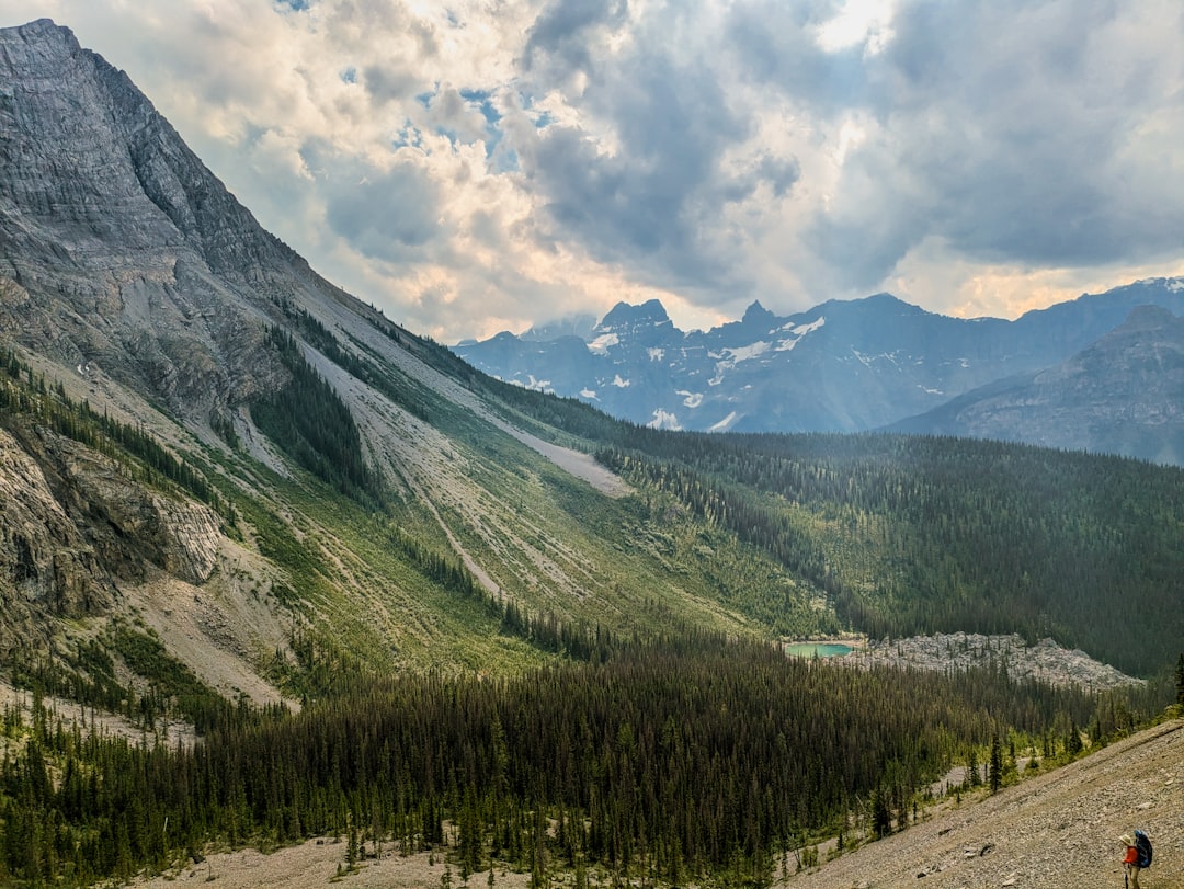 Тропа Канакасис: альпийские тропы среди медведей и озёр - Kananaskis | Secret World Trip Planner