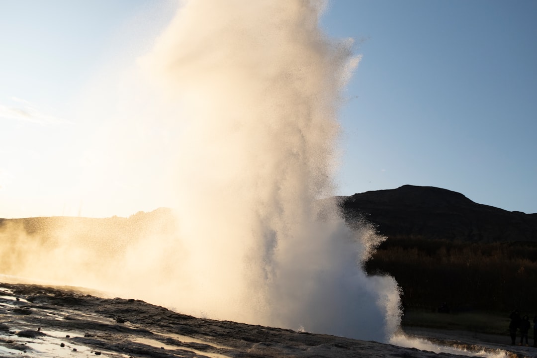 Strokkur: The Icelandic Geyser Erupting Every 10 Minutes - Hafnartún | Secret World Trip Planner