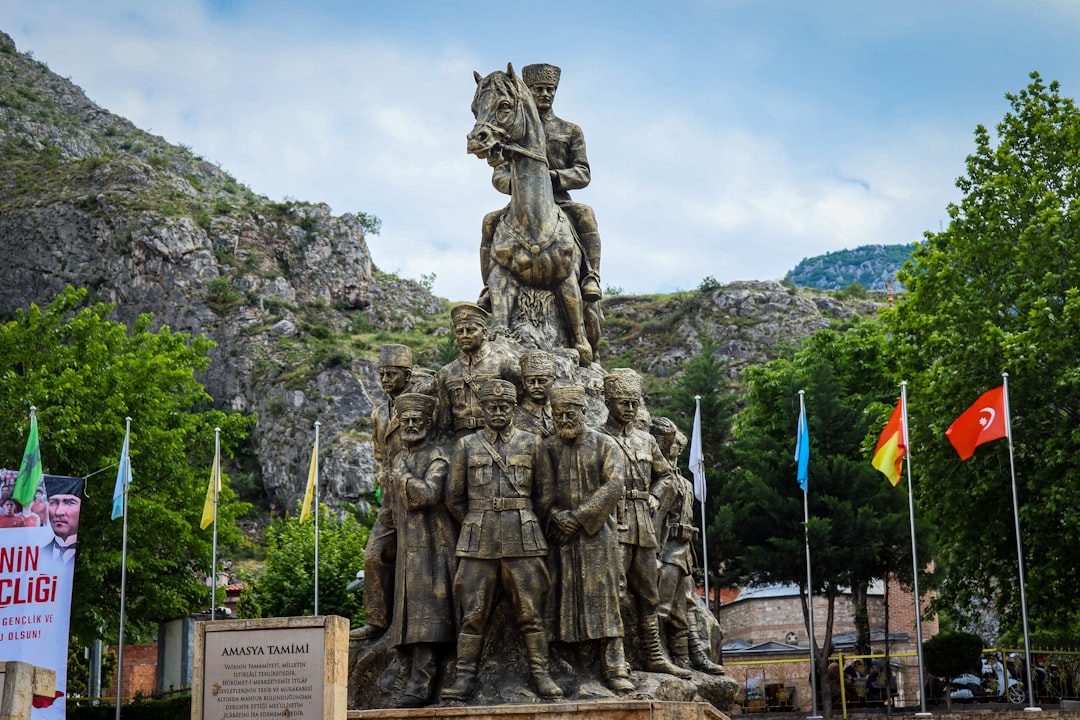 Oruro Miner Monument: A Blend of Art and Andean Identity - 2VJJ+VJ2 | Secret World Trip Planner