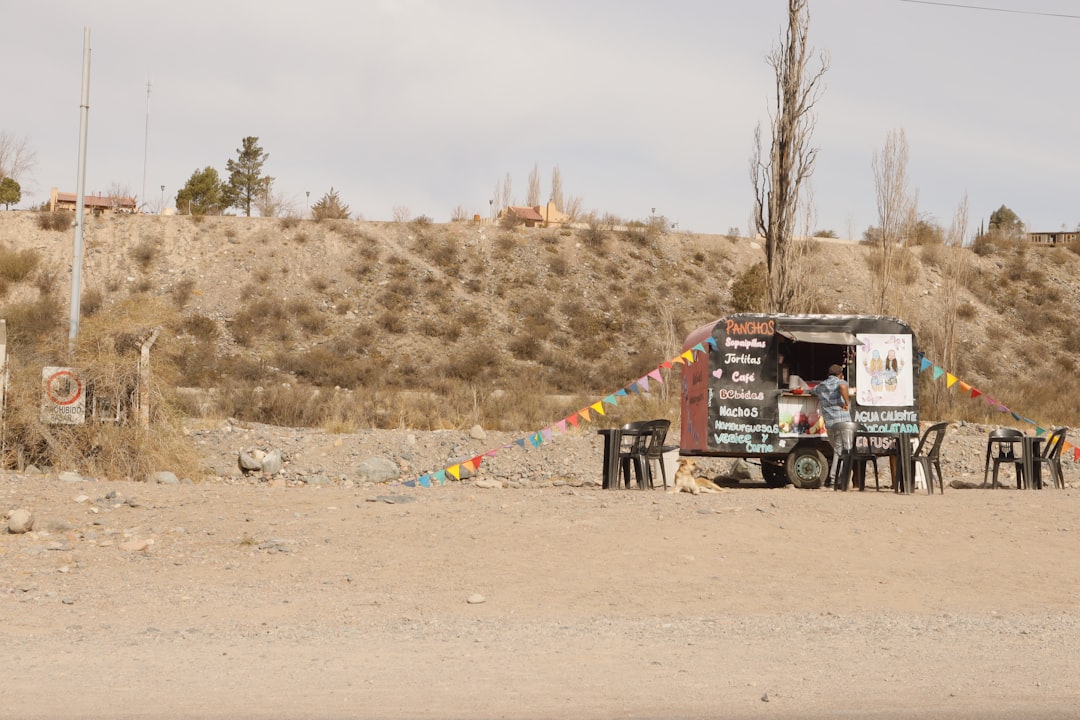 Camp de vin de Mendoza : Malbec au pied des Andes - Primitivo de la Reta 992 | Secret World Trip Planner