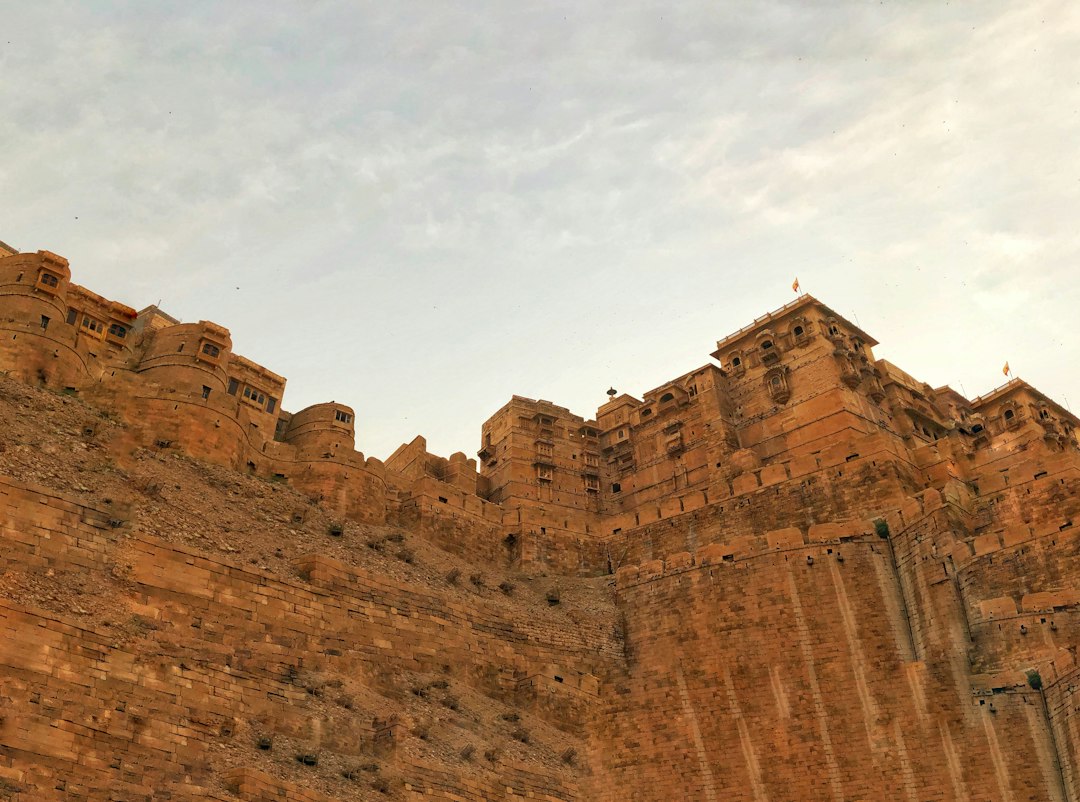 Forte di Jaisalmer: palazzi dorati nel deserto — Jaisalmer