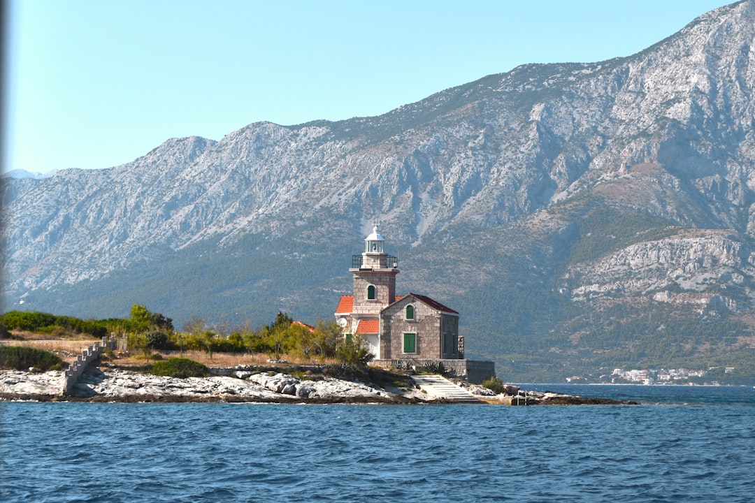 Faro Sveti Ivan: une île isolée en Adriatique - 2JV7+6J | Secret World Trip Planner