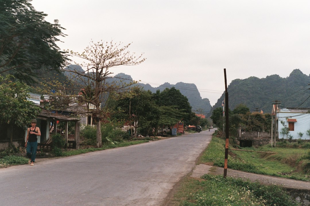 Тхам Конг Ло: 7-километровая река в Лаосе - Tham Kong Lo | Secret World Trip Planner