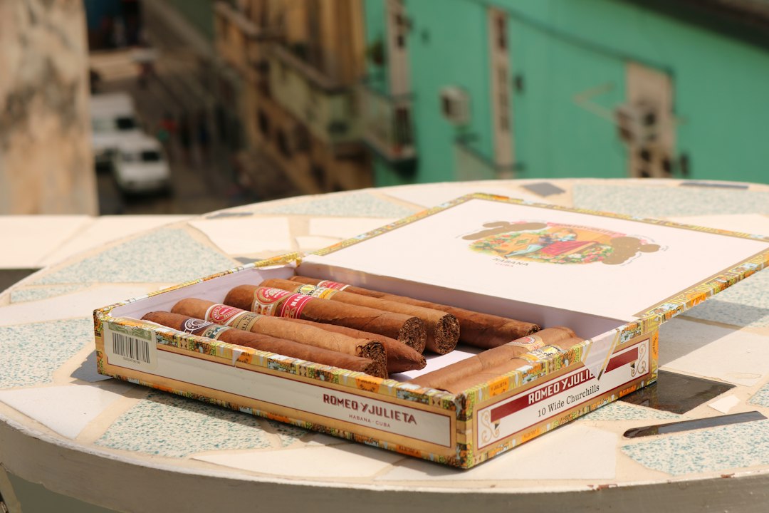 Scoprire il fascino di Romeo y Julieta a Cuba — Havana