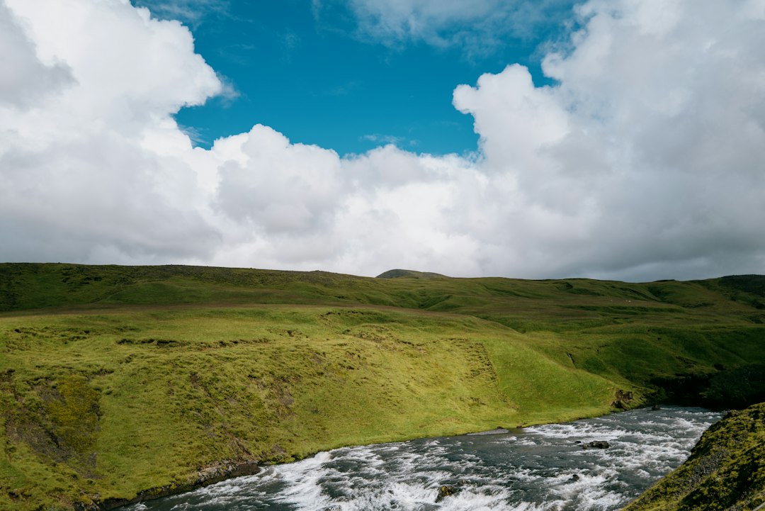 Fimmvörðuháls : marcher entre glaciers et lave — Gönguleið um Fimmvörðuháls
