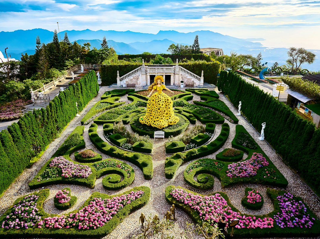 Le Jardin des Tarots : sculptures monumentales à Capalbio - Garavicchio | Secret World Trip Planner