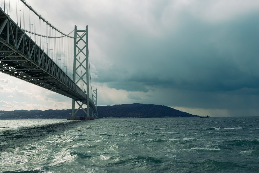 Akashi Kaikyō: In der höchsten Brücke der Welt - Kobe | Secret World Trip Planner