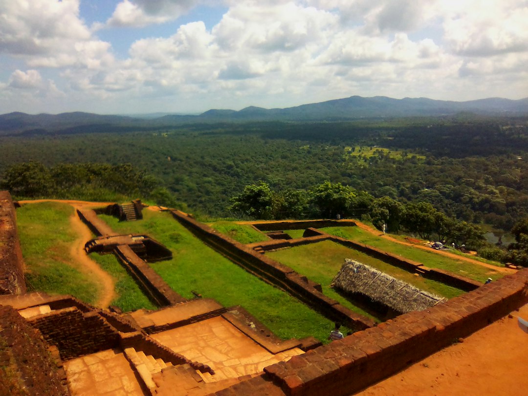 Sigiriya: i giardini d'acqua più antichi d'Asia - XQ46+R46 | Secret World Trip Planner